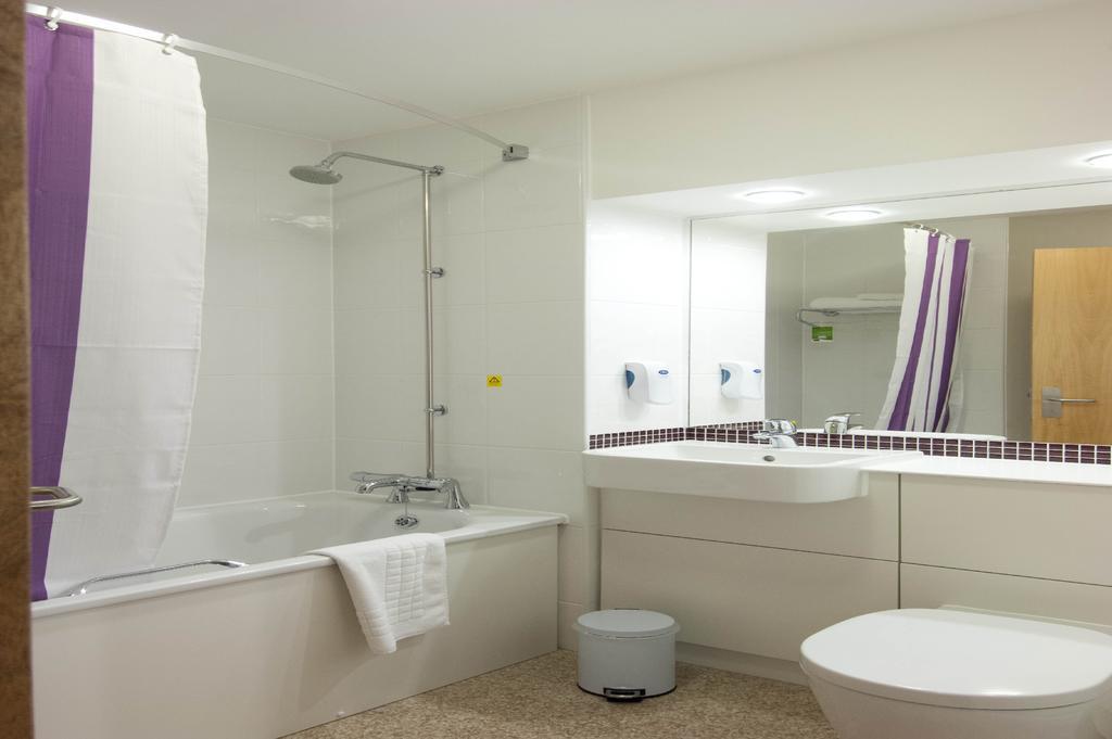 Premier Inn Portishead Exteriör bild