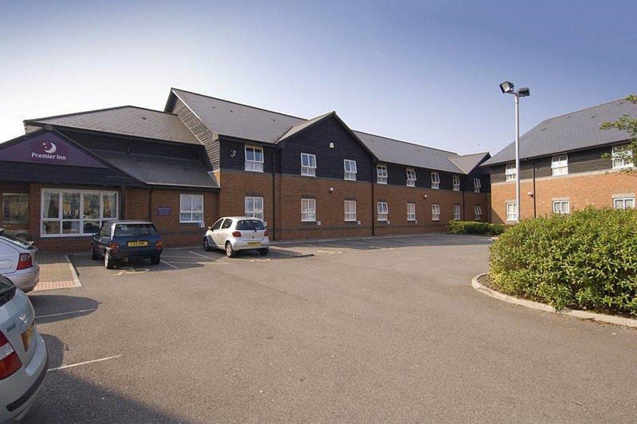 Premier Inn Portishead Exteriör bild